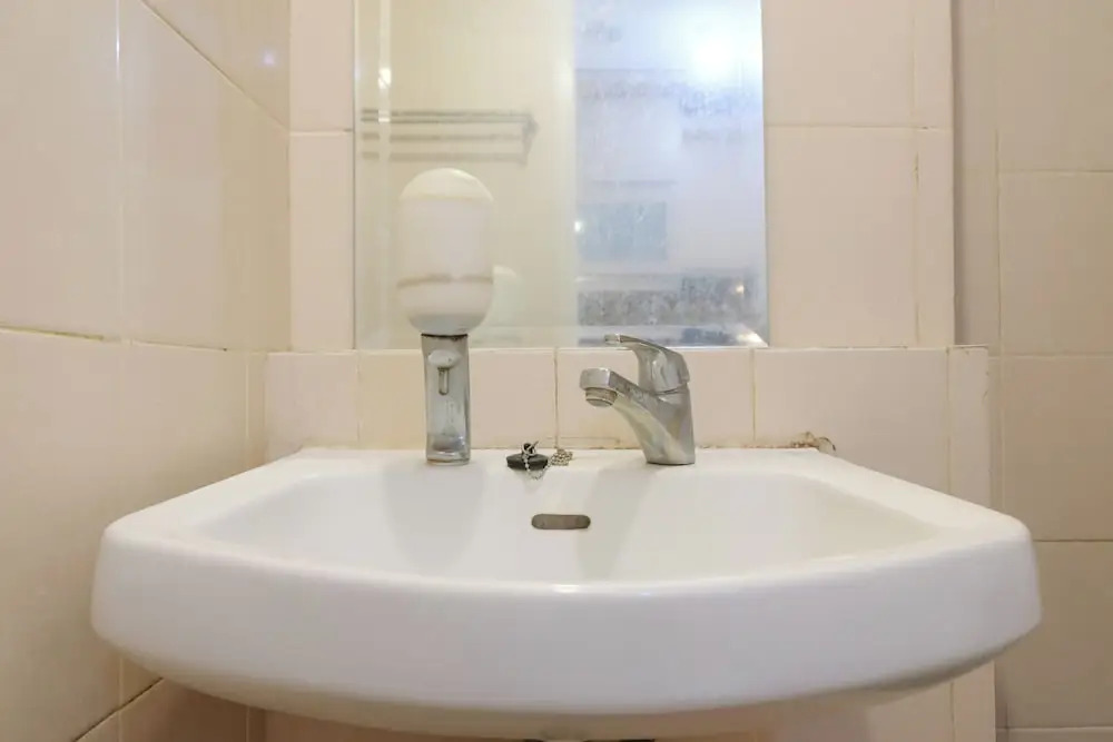 Бандунг: Good Deal Studio Apartment At Parahyangan Residence
