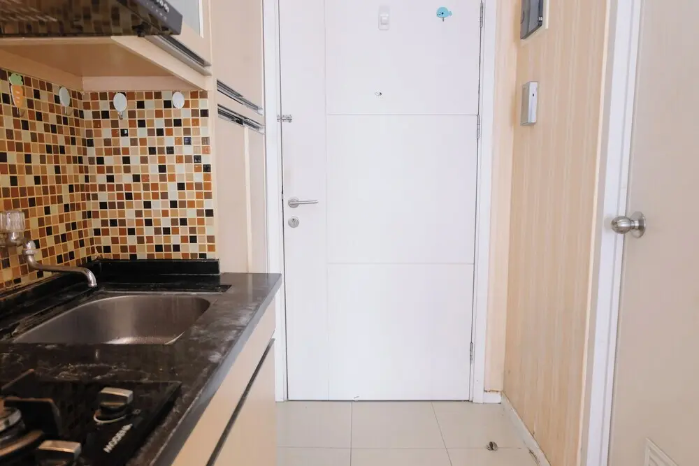 Бандунг: Good Deal Studio Apartment At Parahyangan Residence