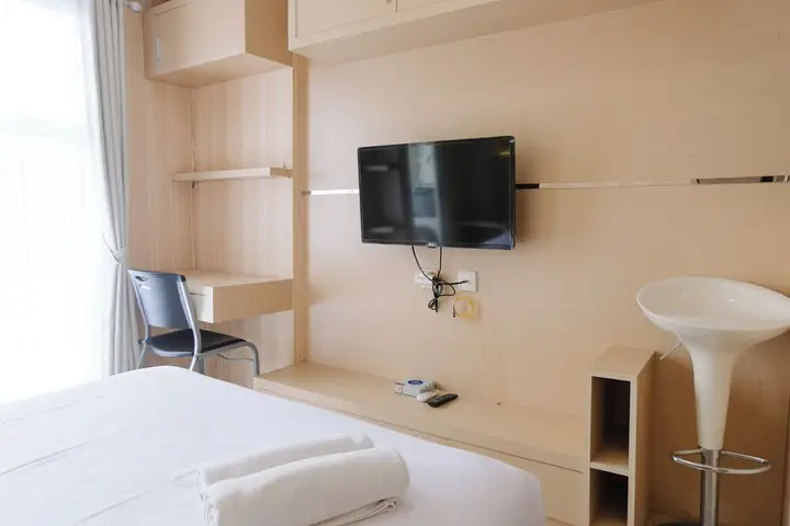 Бандунг: Good Deal Studio Apartment At Parahyangan Residence