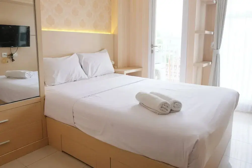 Бандунг: Good Deal Studio Apartment At Parahyangan Residence