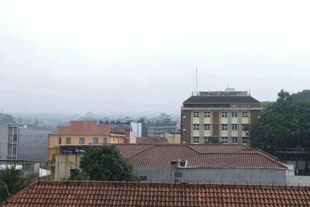Бандунг: Good Deal Studio Apartment At Parahyangan Residence