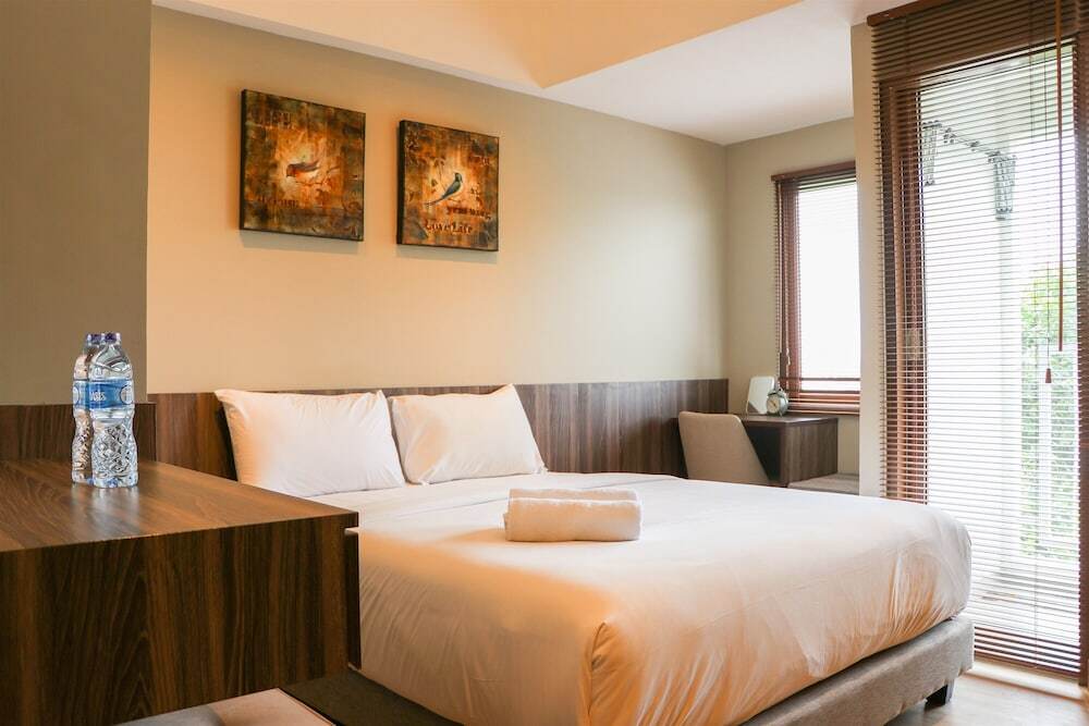 Бекаси: Simply Look Studio Room Gateway Park Lrt City Bekasi Apartment