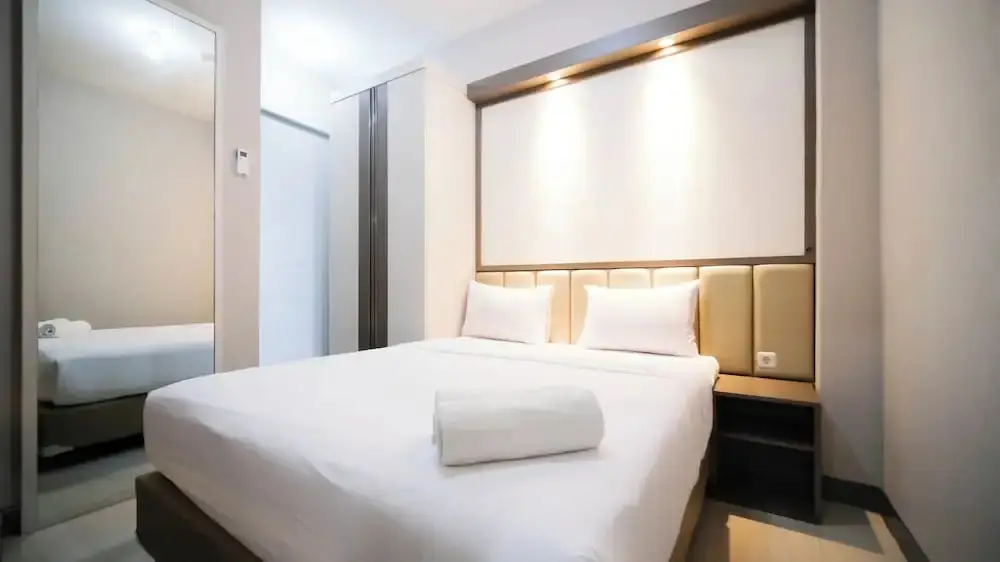 Сурабая: Cozy And Homey 2Br At Benson Supermall Mansion Apartment