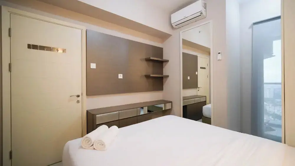 Сурабая: Cozy And Homey 2Br At Benson Supermall Mansion Apartment