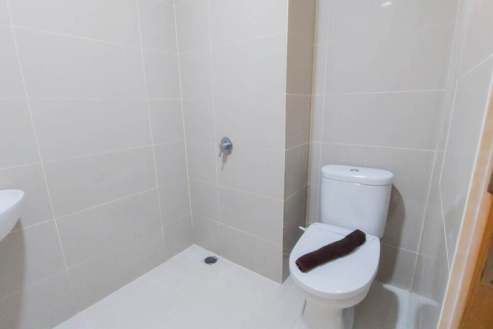 Legok: Cozy Stay And Good Deal Studio Apartment B Residence