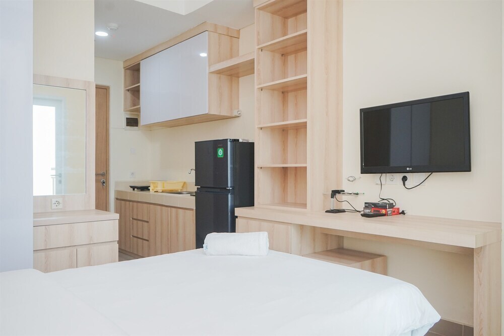 Legok: Cozy Stay And Good Deal Studio Apartment B Residence