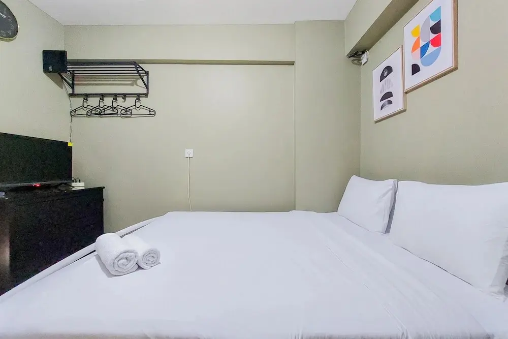 Южный Тангеранг: Comfy And Modern Studio (No Kitchen) At Loftvilles City Apartment