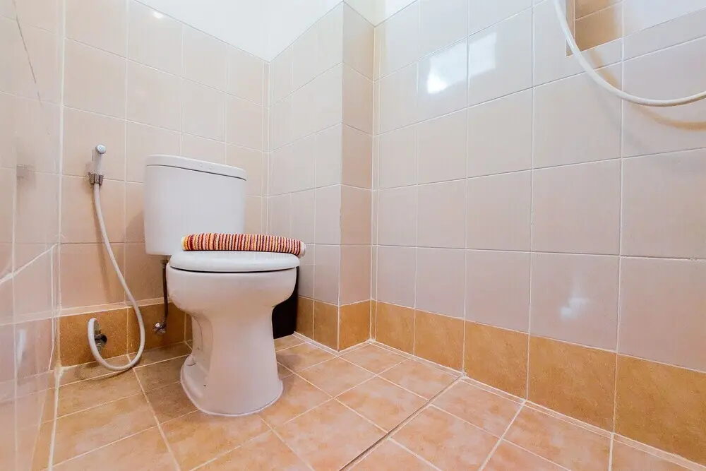 Южный Тангеранг: Comfy And Modern Studio (No Kitchen) At Loftvilles City Apartment