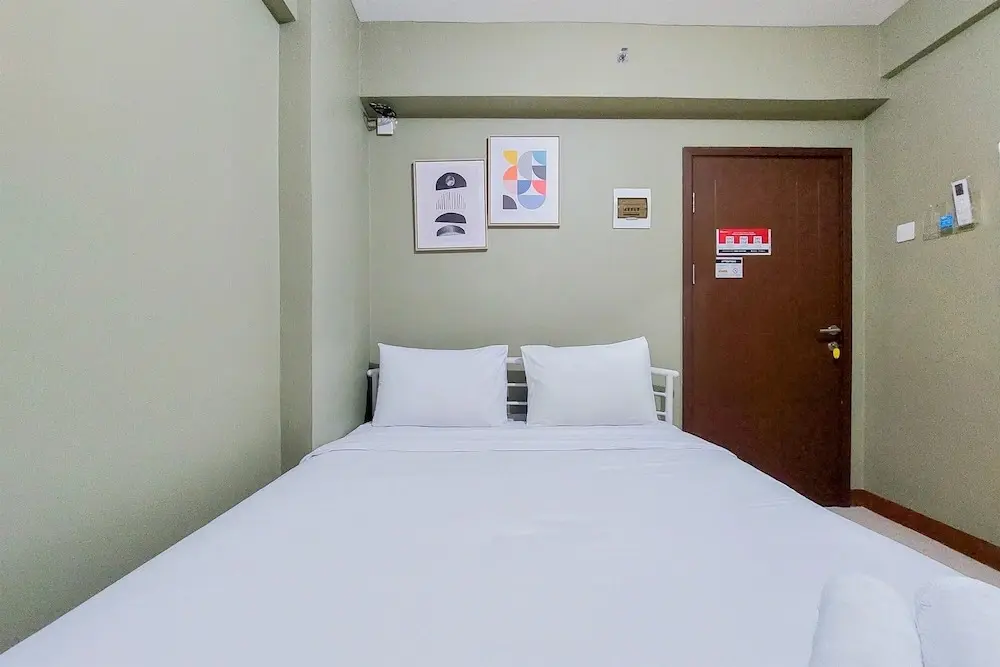 Южный Тангеранг: Comfy And Modern Studio (No Kitchen) At Loftvilles City Apartment