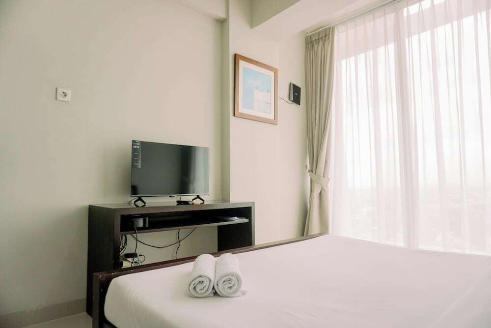 Legok: Modern Classic Studio At Majestic Point Serpong Apartment