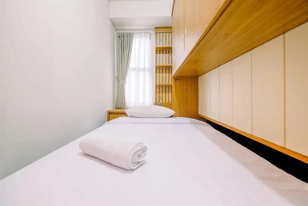 Депок: Modern And Comfort 2Br Transpark Cibubur Apartment