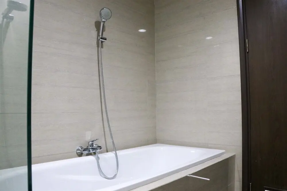 Джакарта: Spacious And Comfy 3Br Ciputra International Apartment