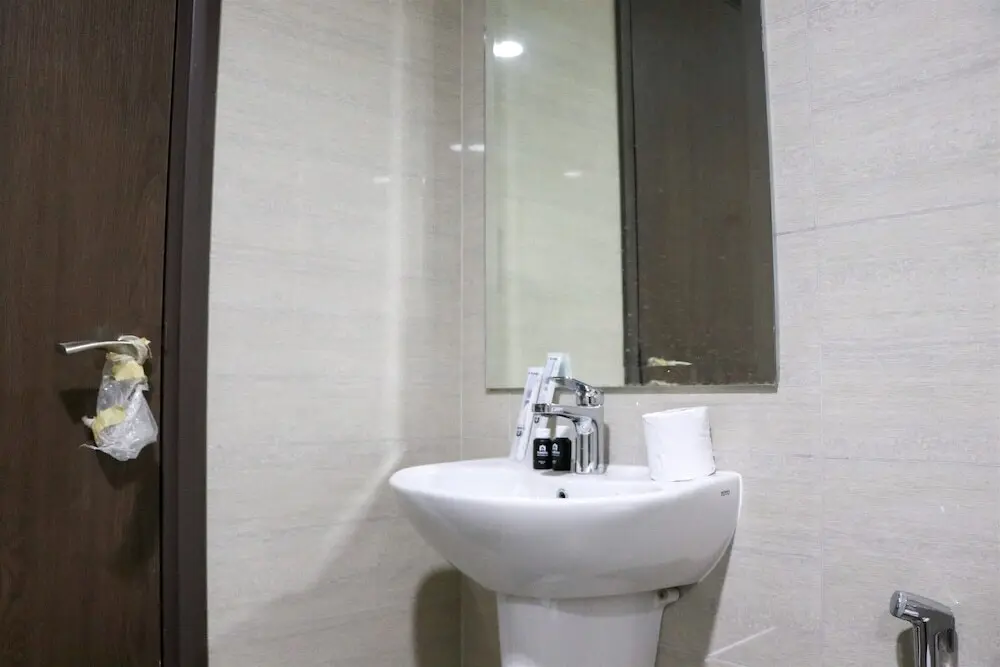 Джакарта: Spacious And Comfy 3Br Ciputra International Apartment