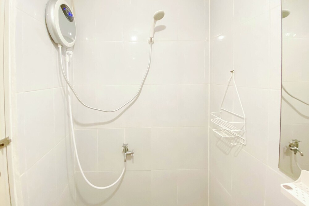Южный Тангеранг: Simple And Cozy Stay Studio Tokyo Riverside Pik 2 Apartment
