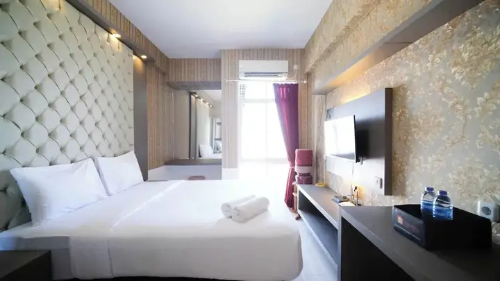 Сурабая: Best Choice And Homey Studio At Bale Hinggil Apartment
