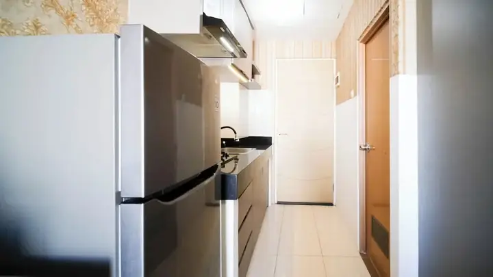 Сурабая: Best Choice And Homey Studio At Bale Hinggil Apartment