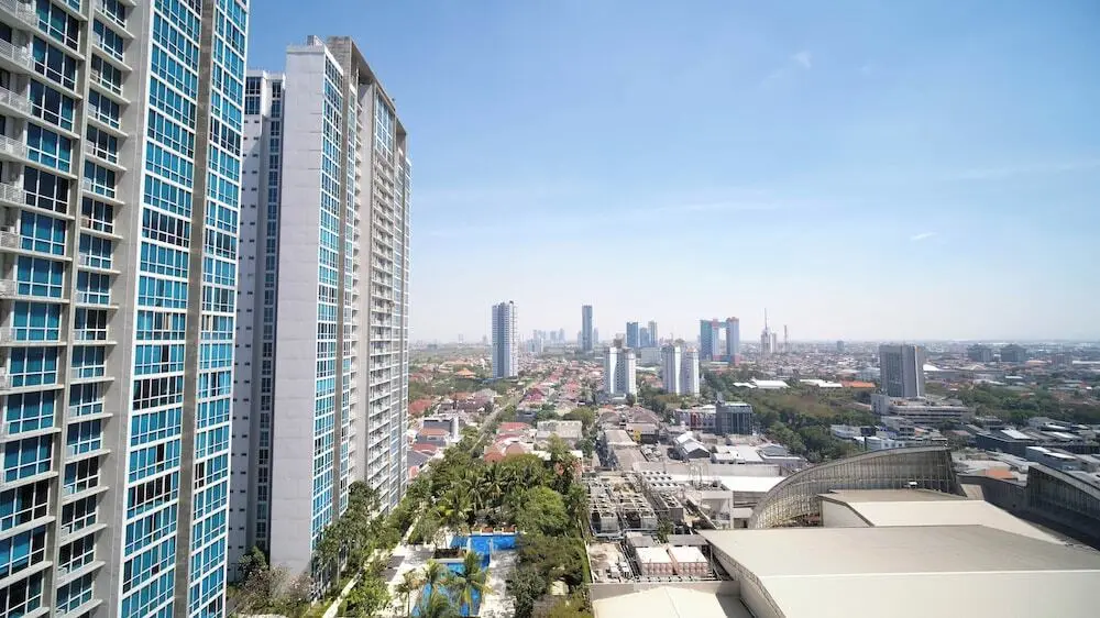 Сурабая: Cozy Studio Connected To Mall At The Vertu Apartment