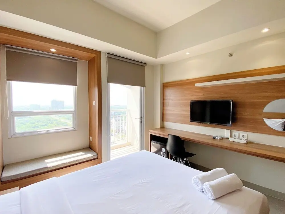 Чикаранг: Minimalist And Homey Studio Apartment At Mustika Golf Residence