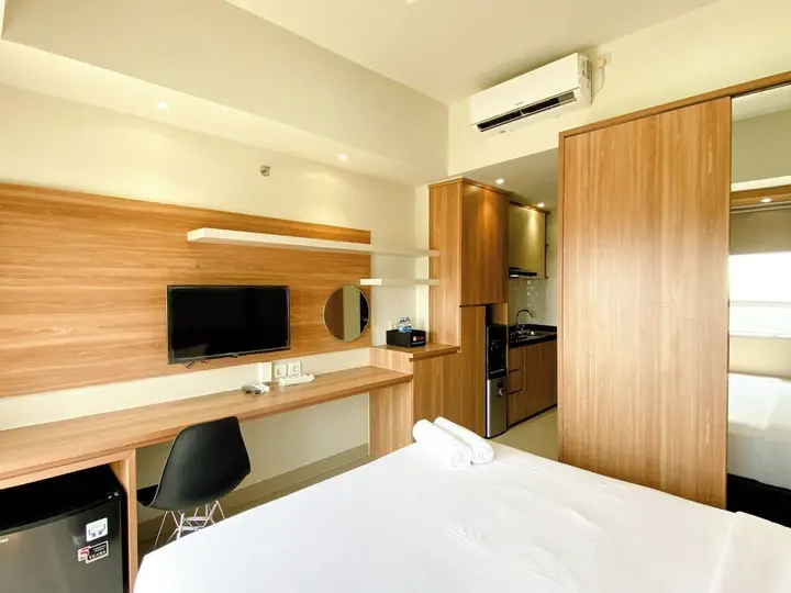 Чикаранг: Minimalist And Homey Studio Apartment At Mustika Golf Residence