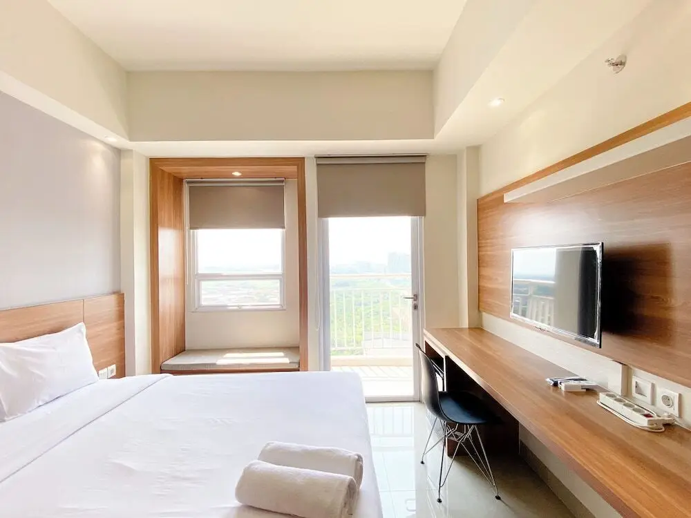 Чикаранг: Minimalist And Homey Studio Apartment At Mustika Golf Residence