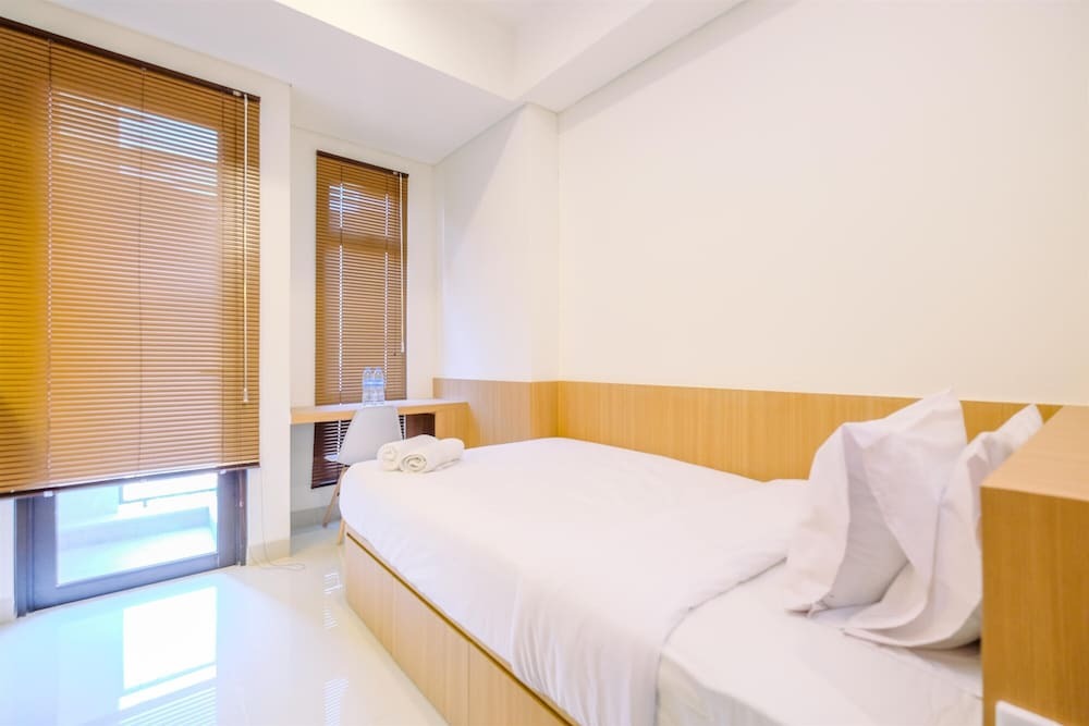 Джакарта: Nice And Comfortable Studio Vasaka Solterra Apartment