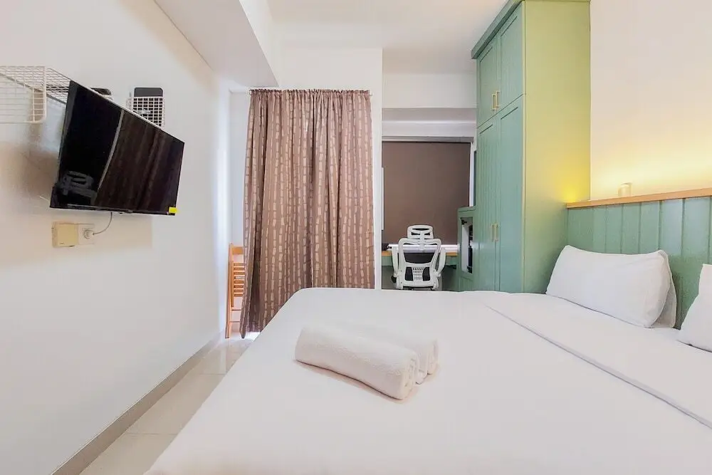 Legok: Homey And Nice Studio At Serpong Garden Apartment