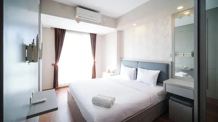 Сурабая: Modern And Cozy 1Br At Grand Sungkono Lagoon Apartment
