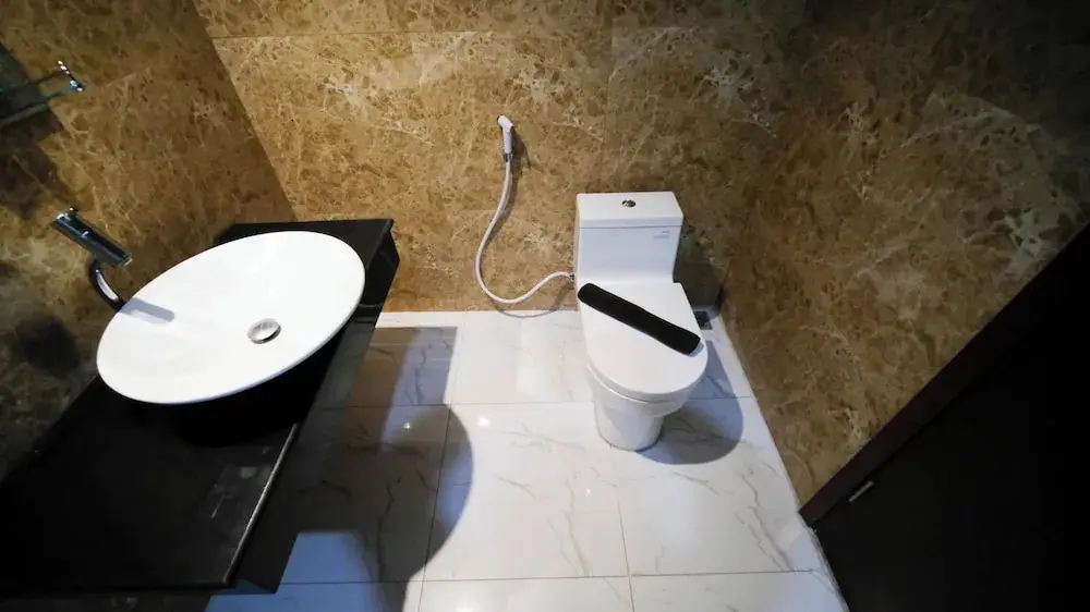 Сурабая: Exclusive And Spacey 3Br At Grand Sungkono Lagoon Apartment