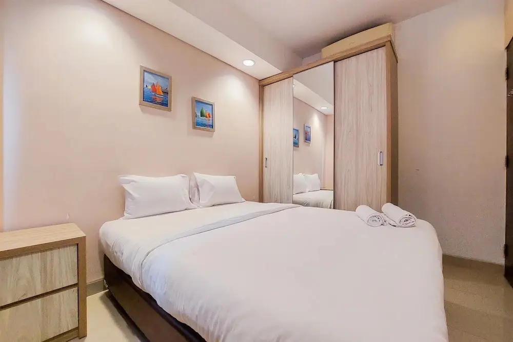 Legok: Comfort And Cozy Stay 2Br Paramount Skyline Apartment