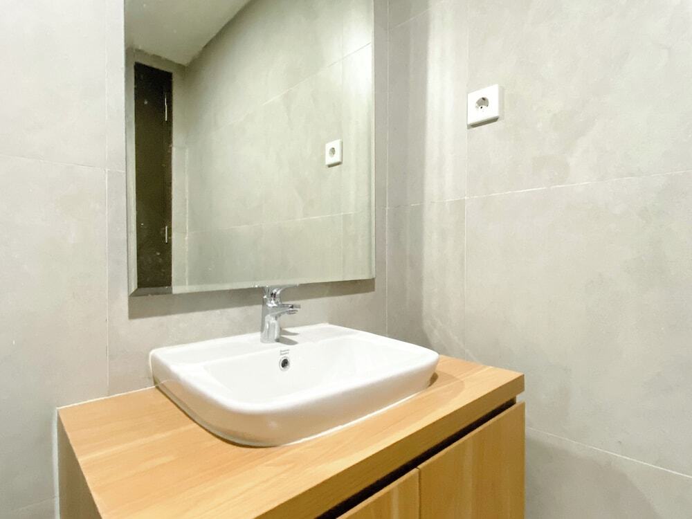 Чикаранг: Simply Design Studio Room Pollux Chadstone Apartment