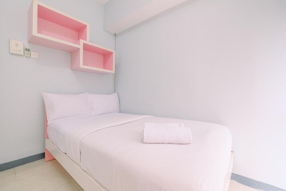 Депок: Homey And Cozy Studio Room Taman Melati Margonda Apartment