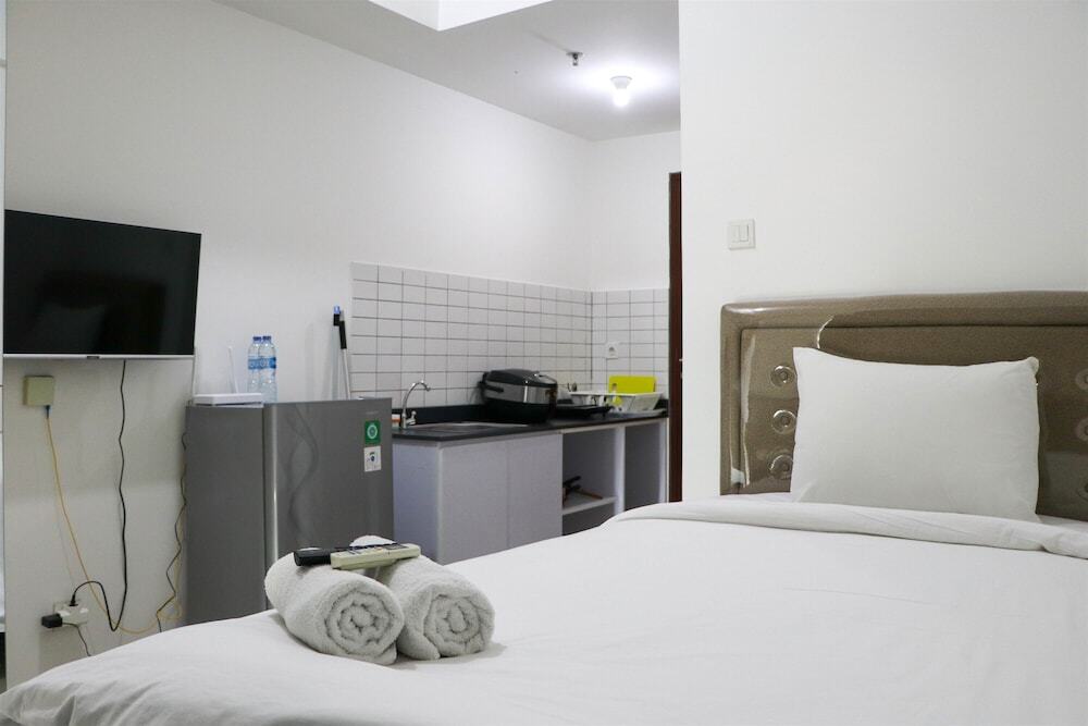 Бекаси: Simply Look And Comfy Studio Sayana Bekasi Apartment