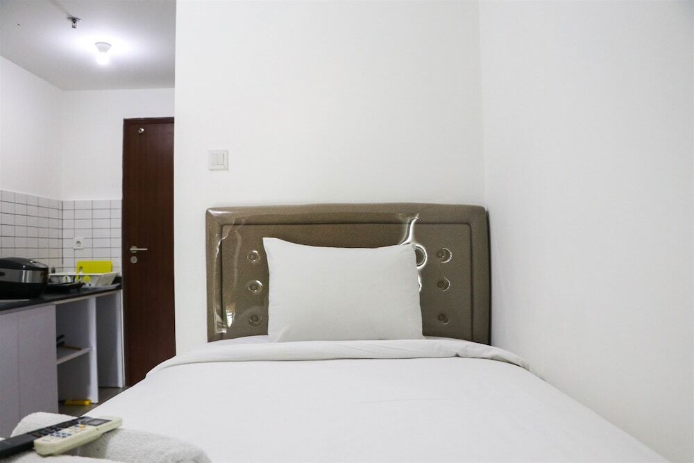 Бекаси: Simply Look And Comfy Studio Sayana Bekasi Apartment