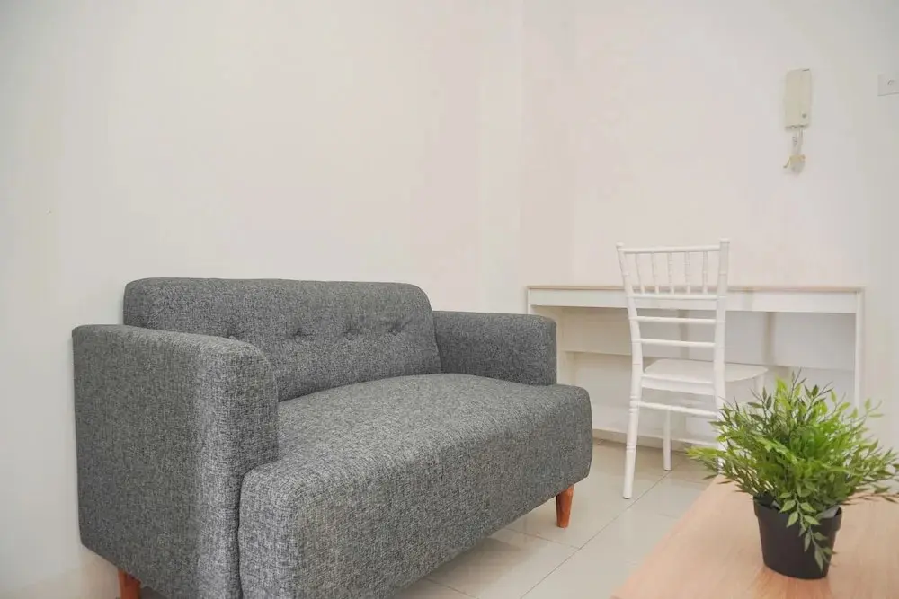 Джакарта: Nice And Tidy 2Br At Bassura City Apartment Near Mall