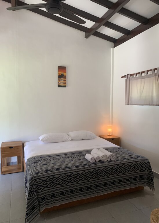 Секонгканг: Balong Balong Surf Bungalows