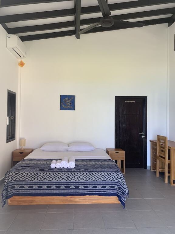 Секонгканг: Balong Balong Surf Bungalows