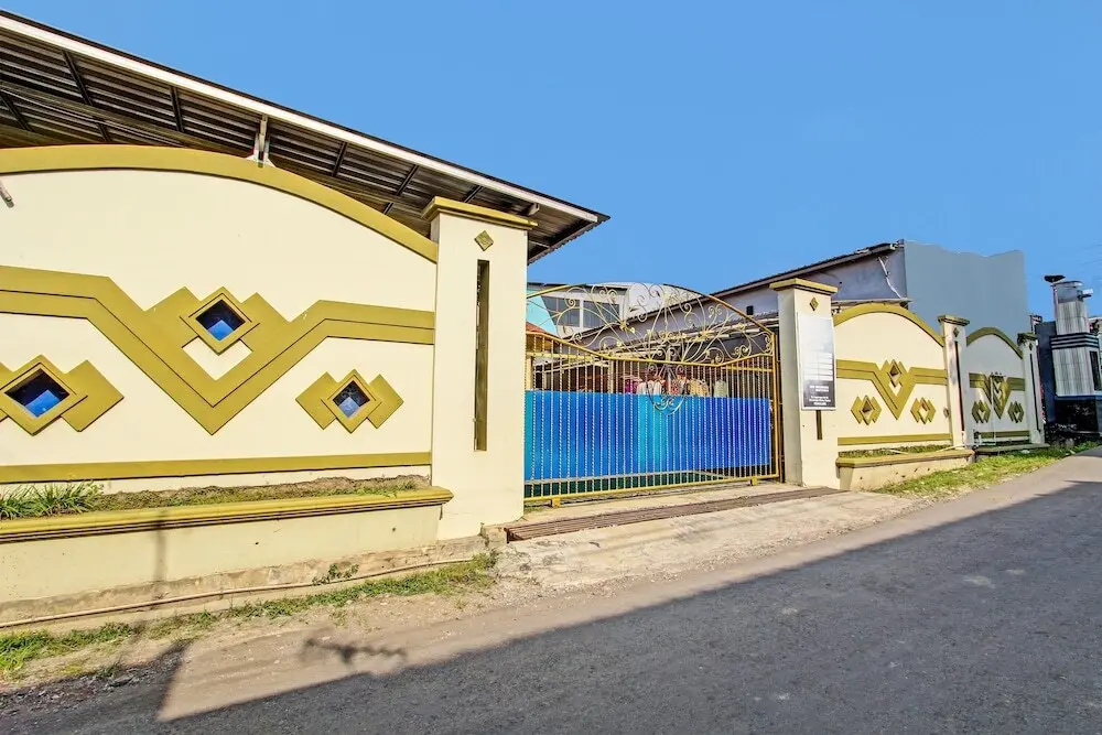 Пемаланг: SPOT ON 92424 Wulan Homestay Syariah