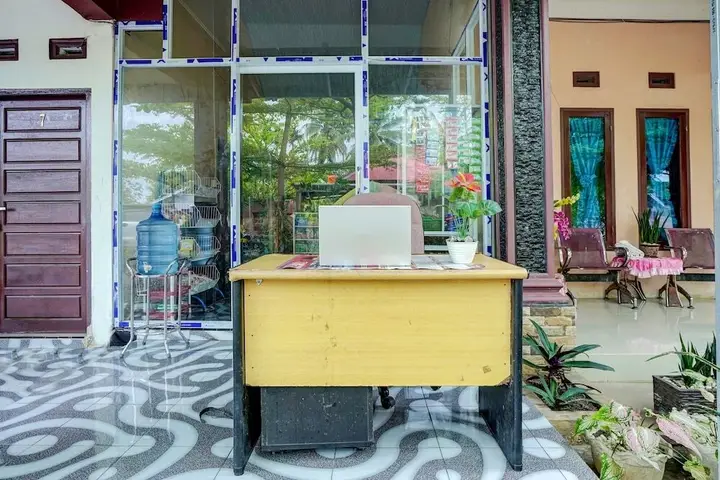 Паякумбух: OYO 92464 Efniati Homestay Syariah