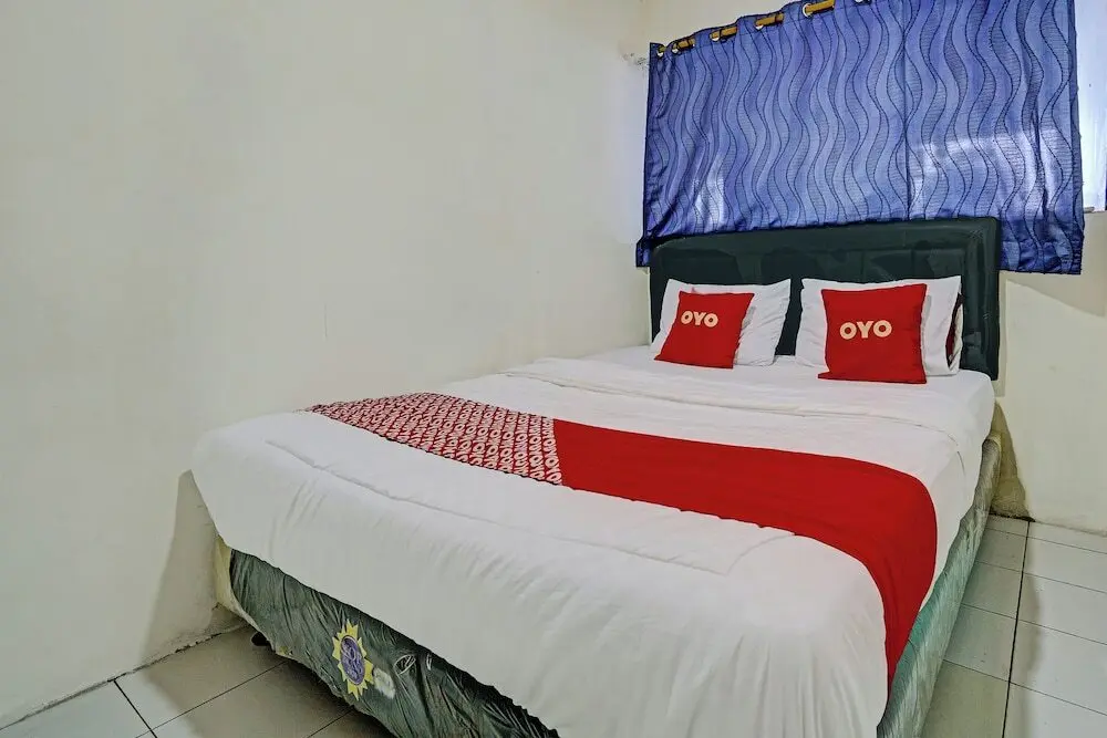 Нгампрах: OYO 92726 Geulis Guest House Syariah