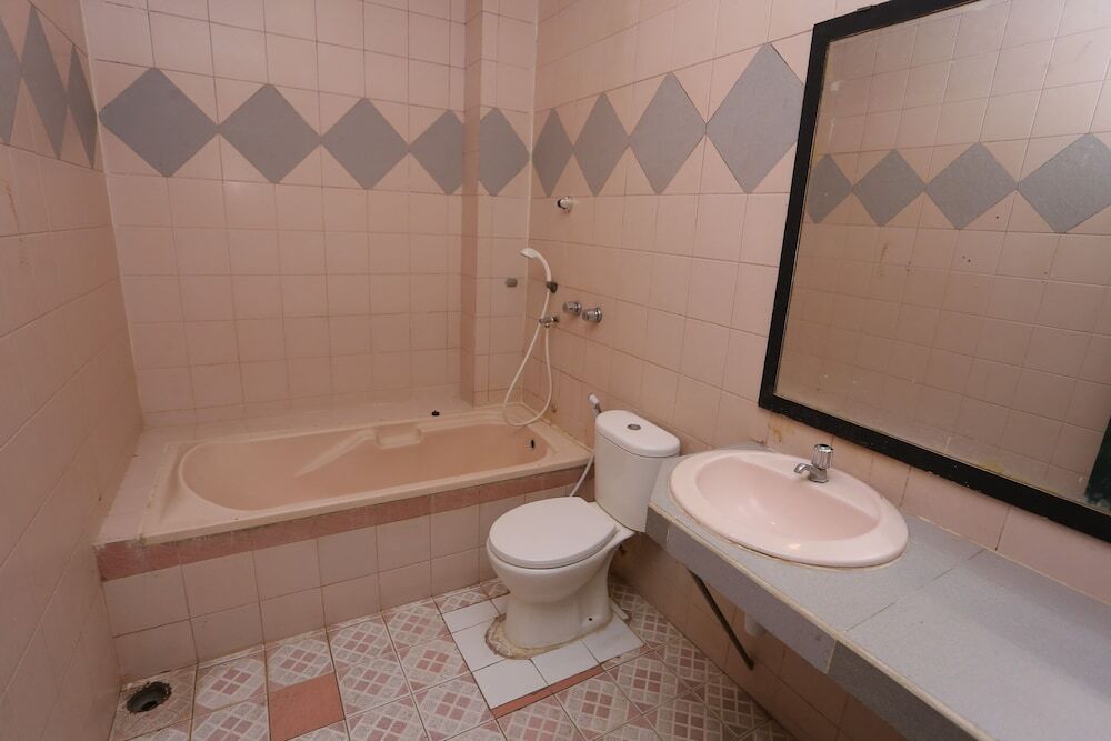 Джакарта: Collection O 92739 Hotel Pintu Besar Near Pancoran ChinaTown Point