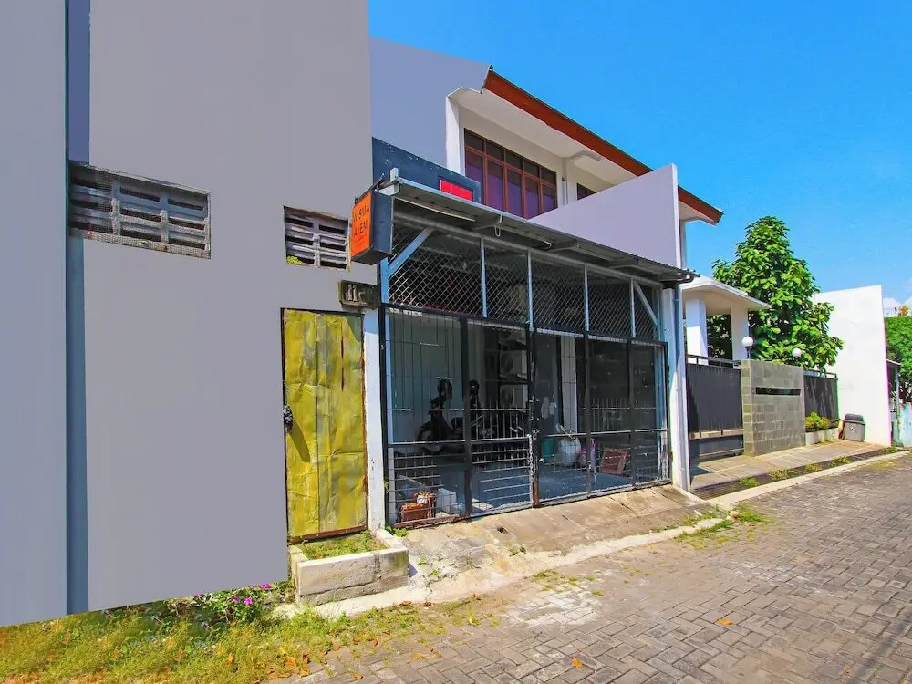 Семаранг: SPOT ON 92495 Wisma AyemNearTaman Doa Maria Gereja Bongsari