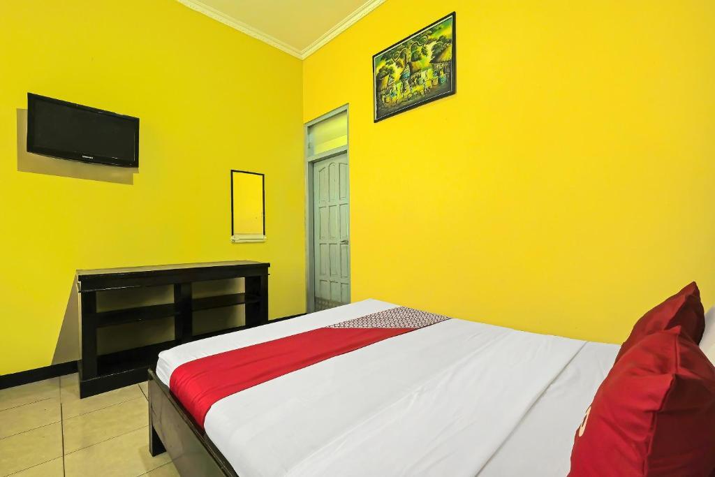 Унгаран: OYO 92482 Hotel Permata 1
