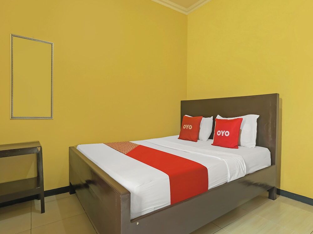 Унгаран: OYO 92483 Hotel Kirana