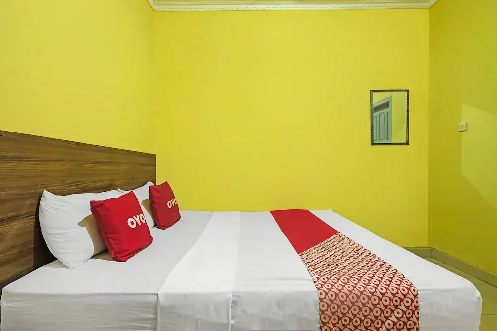 Унгаран: OYO 92485 Hotel Family