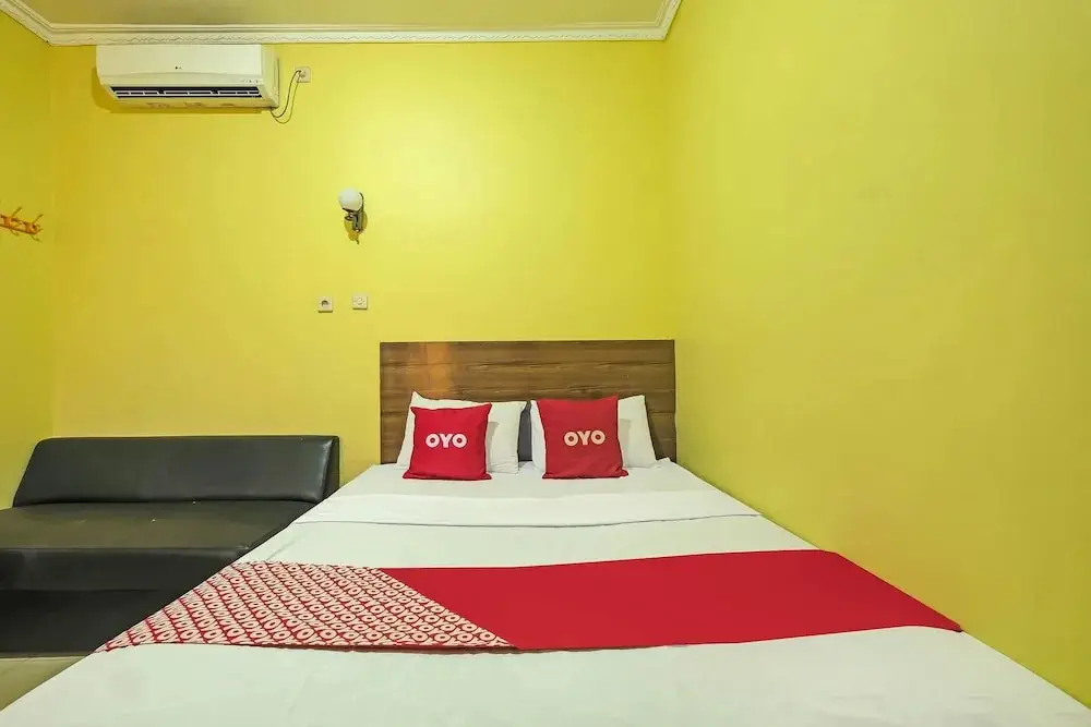 Унгаран: OYO 92485 Hotel Family
