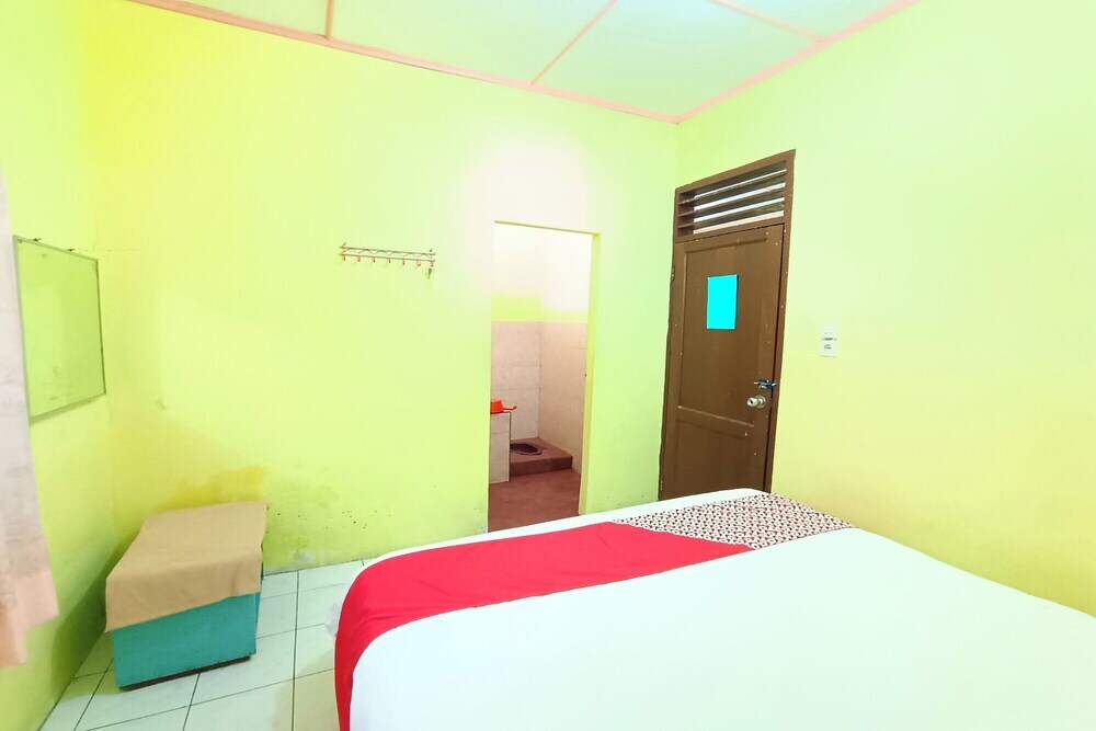Озеро Тоба: OYO 92503 Penginapan & Villa Sirait