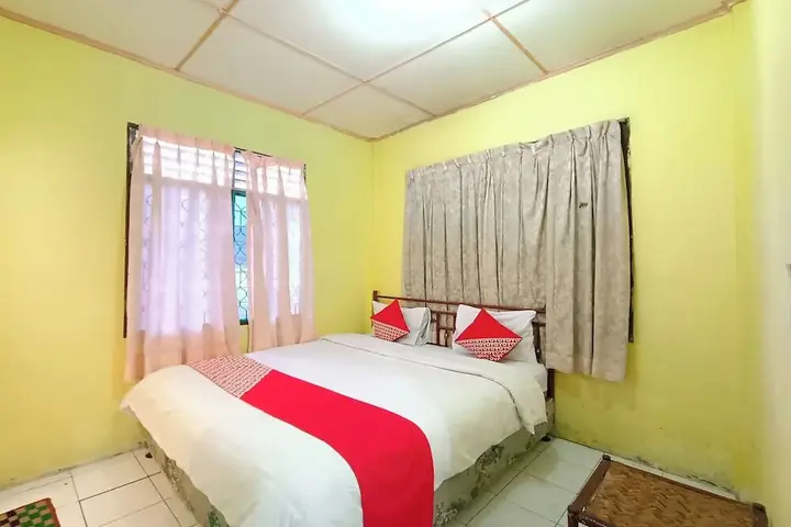 Озеро Тоба: OYO 92503 Penginapan & Villa Sirait