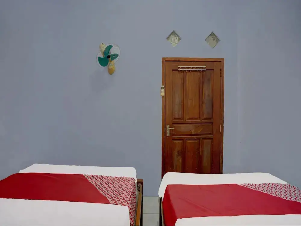Гресик: OYO 92903 Barokah Hotel Syariah