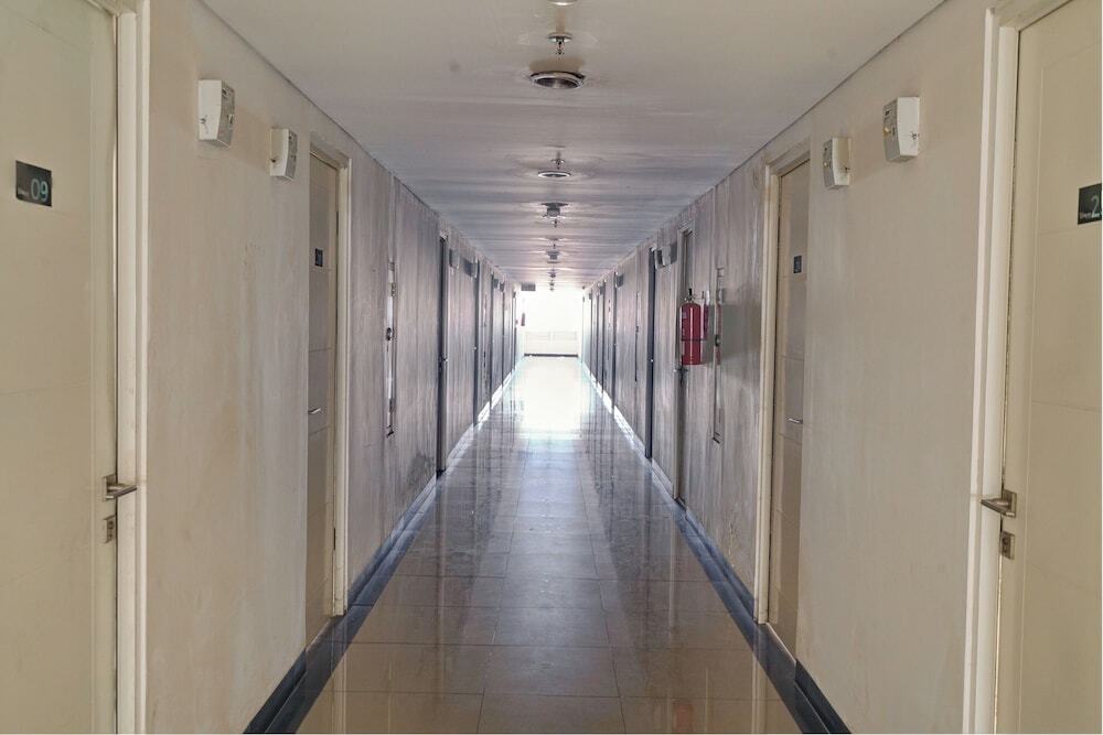 Караванг: Collection O 92870 Apartement Grand Sentraland Karawang By Ipul