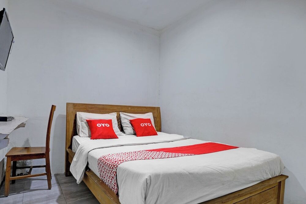 Семаранг: OYO 92877 Hotel Rainbow 7296